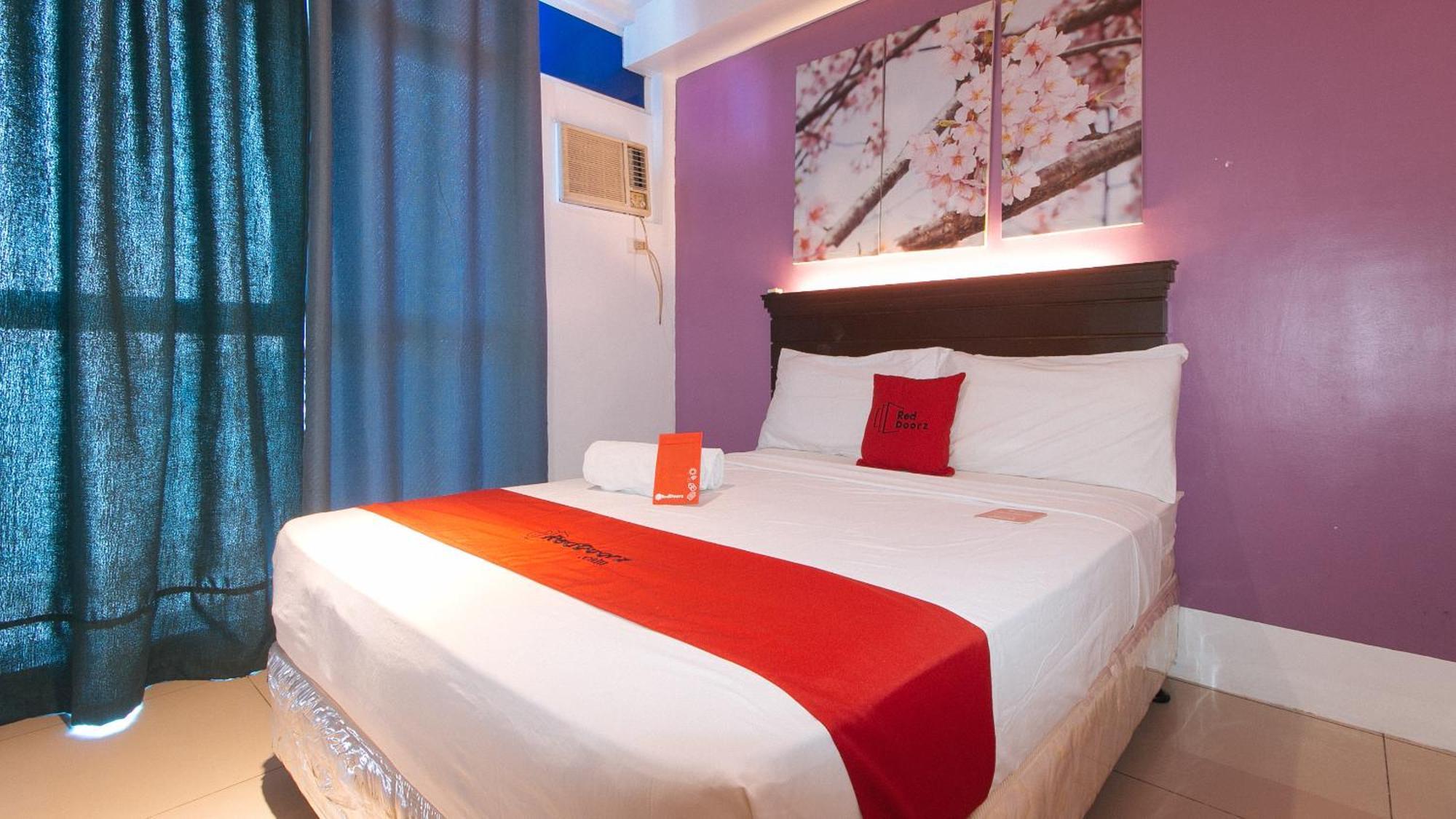 Reddoorz @ Melbourne Suites Makati Makati City Bagian luar foto
