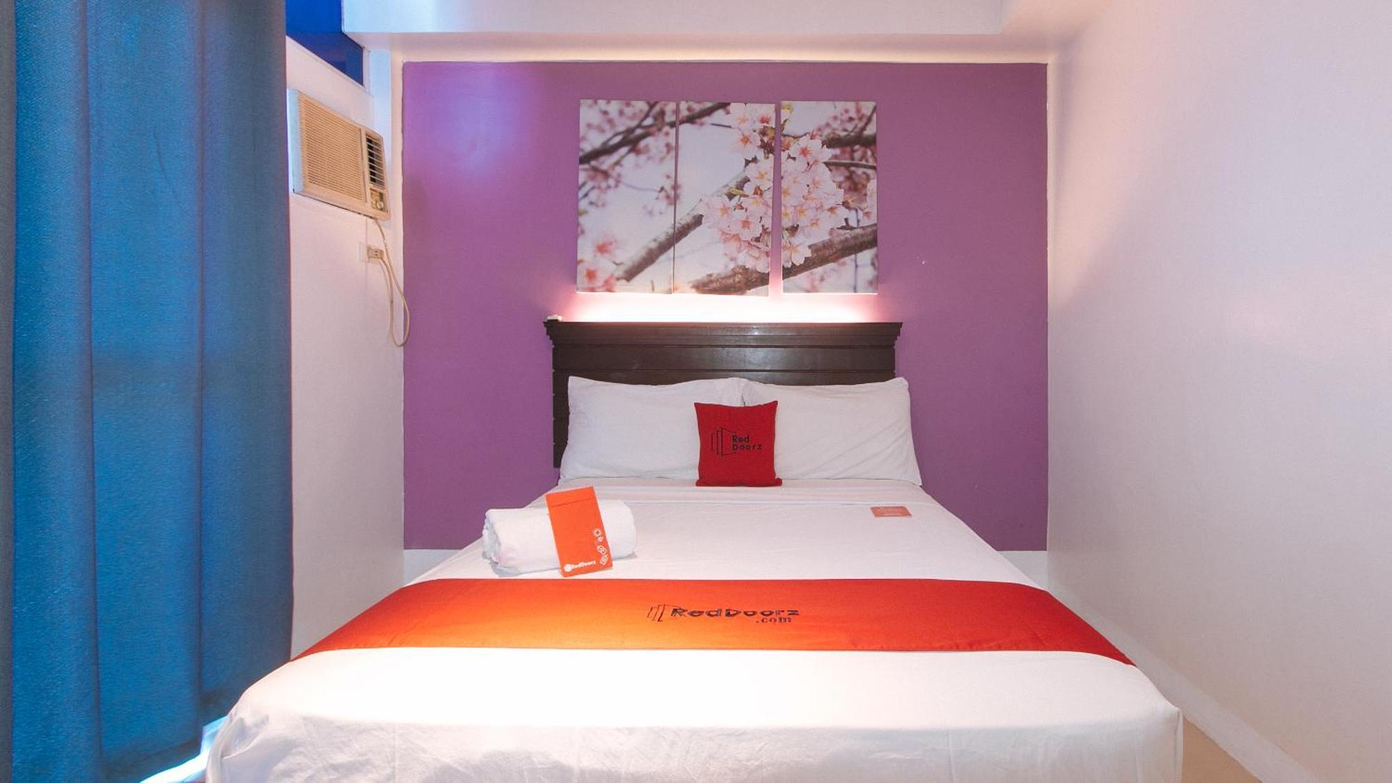 Reddoorz @ Melbourne Suites Makati Makati City Bagian luar foto